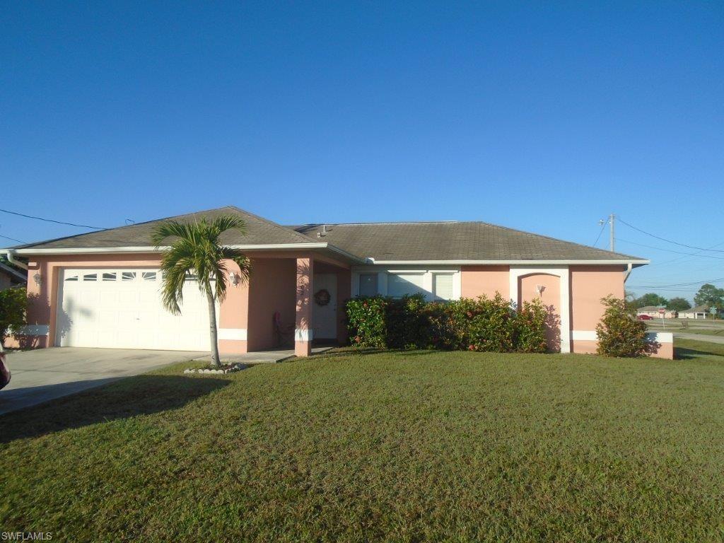CAPE CORAL - Residential