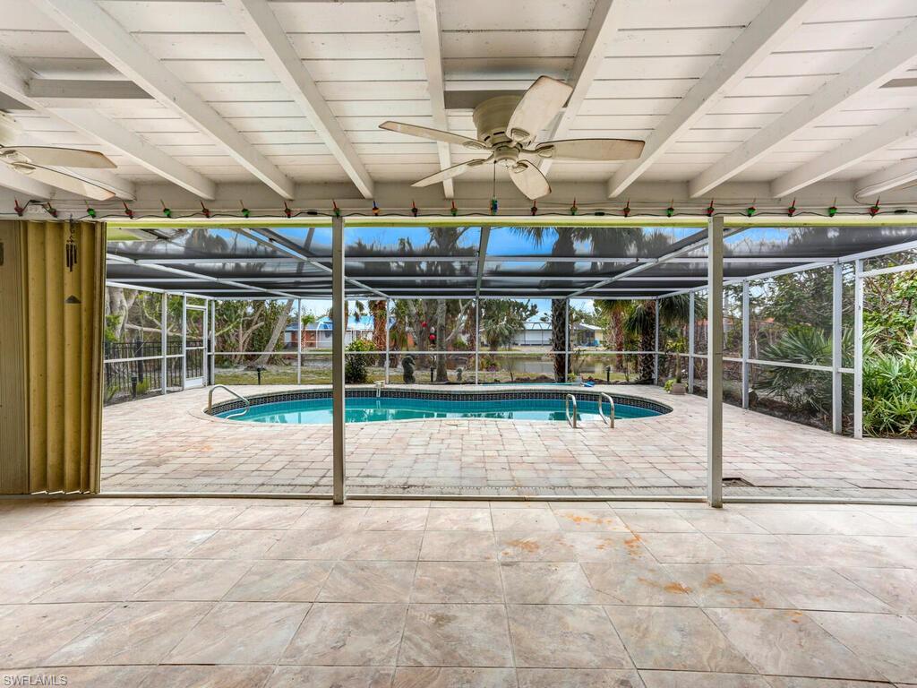 WEST ROCKS - Residential