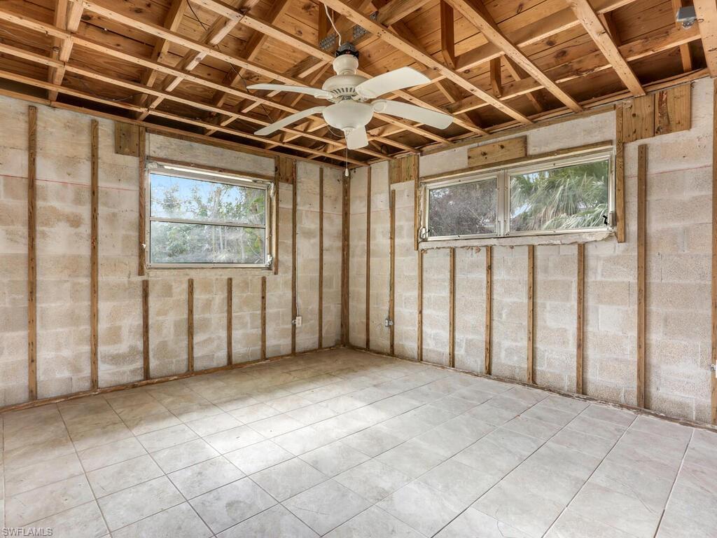 WEST ROCKS - Residential