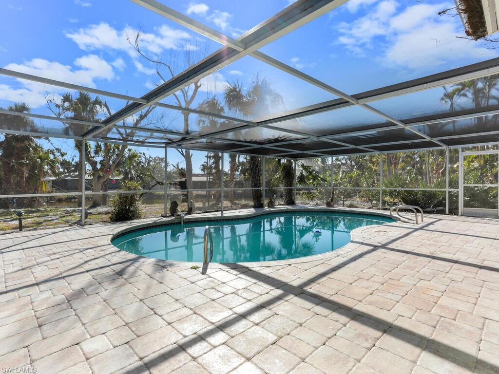 WEST ROCKS - Residential