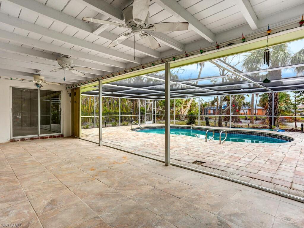 WEST ROCKS - Residential