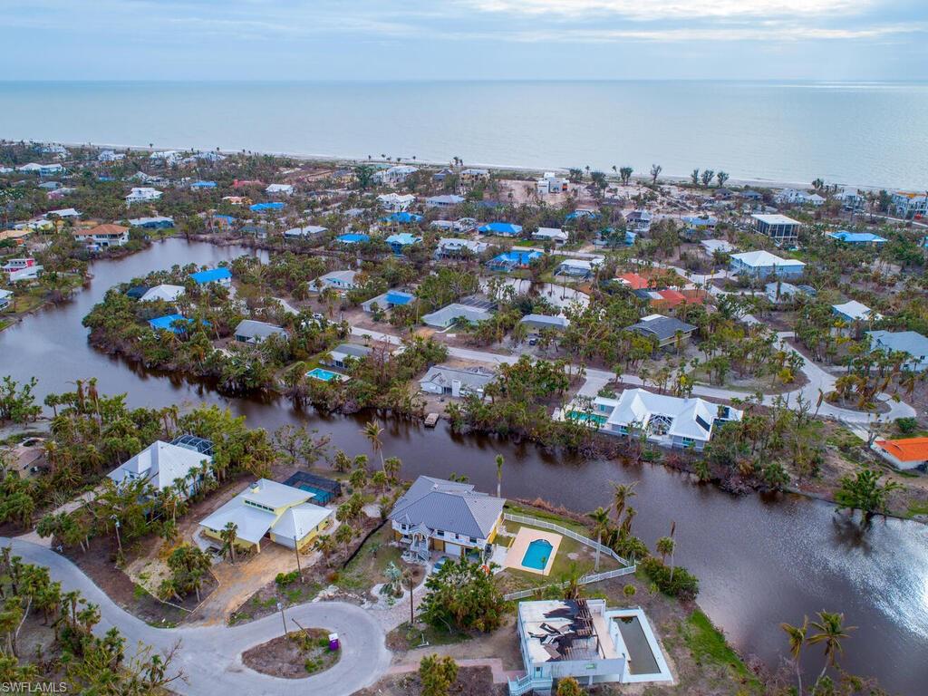 WEST ROCKS - Residential