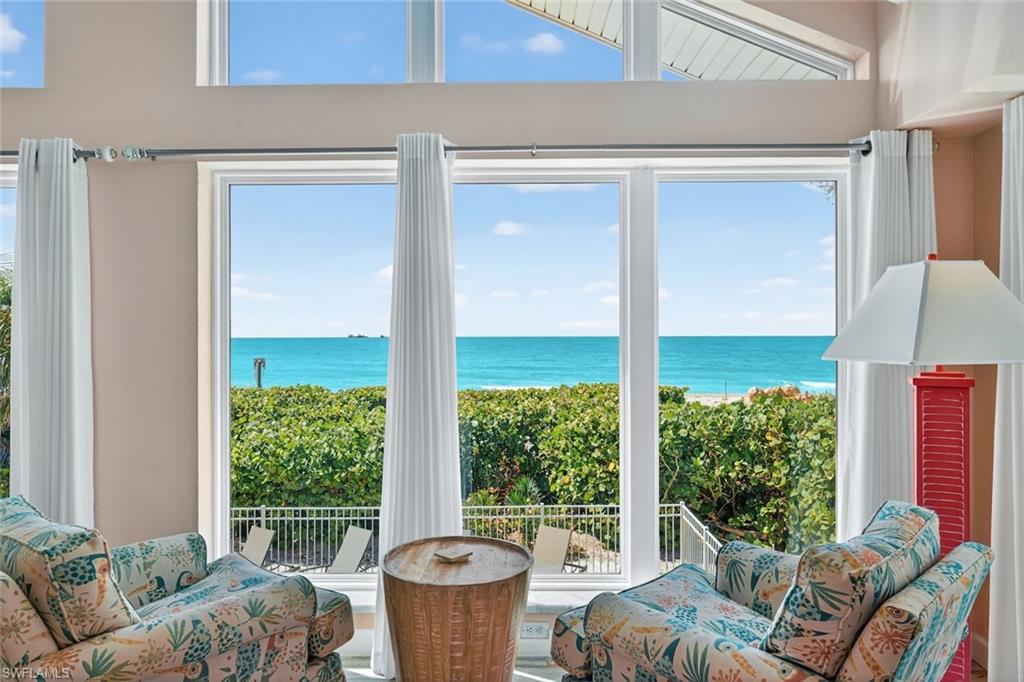 15301 Captiva DR