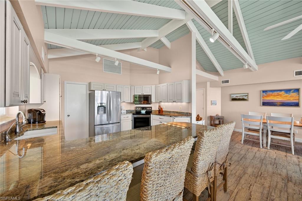 GORES A M SUBD - Residential