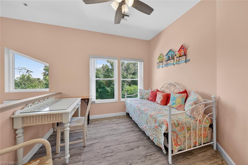 GORES A M SUBD - Residential