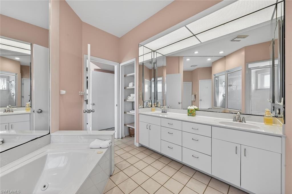 GORES A M SUBD - Residential