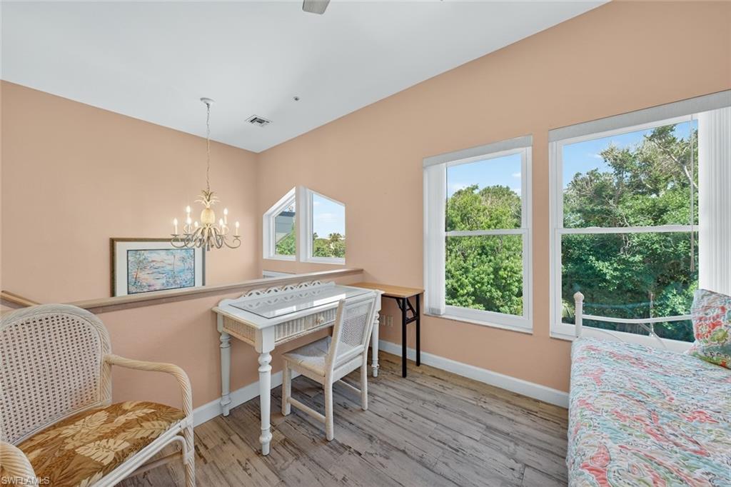 GORES A M SUBD - Residential