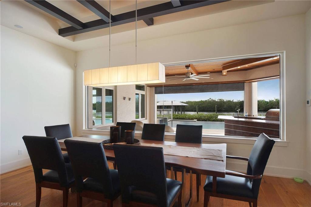 TOWN AND RIVER - Residential