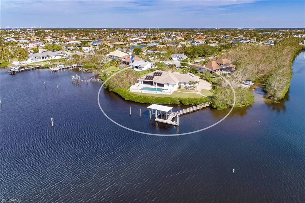 TOWN AND RIVER - Residential