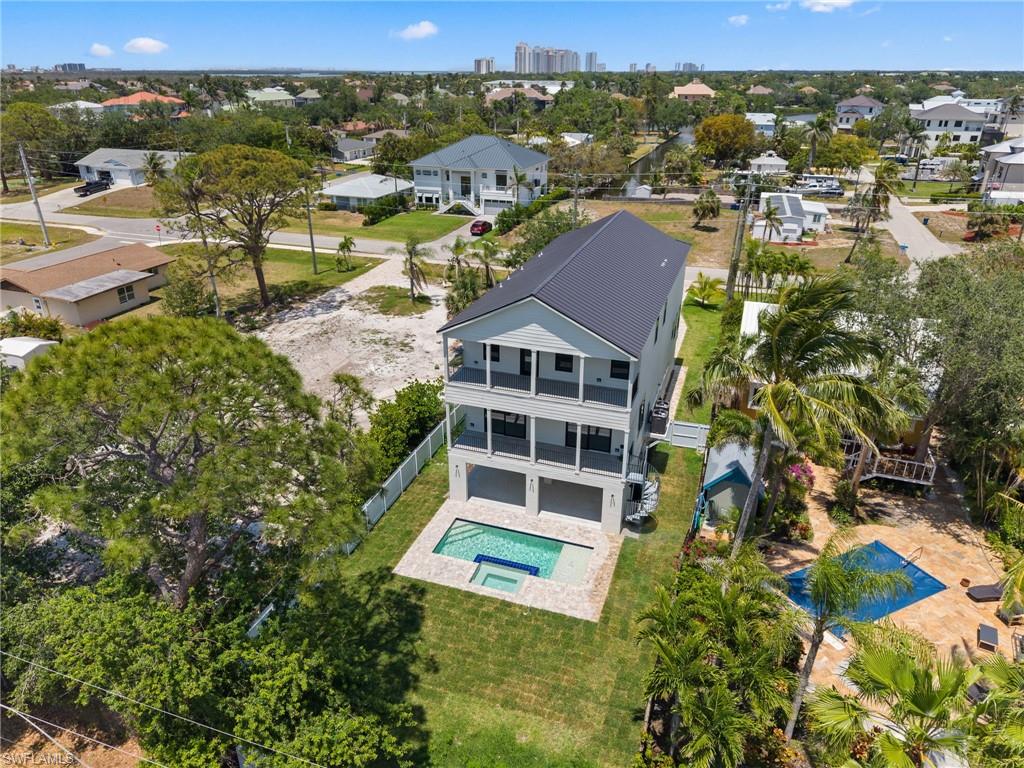 4451 Tarpon AVE