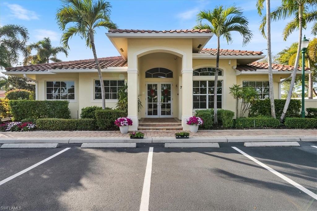 FIRANO AT NAPLES - Residential