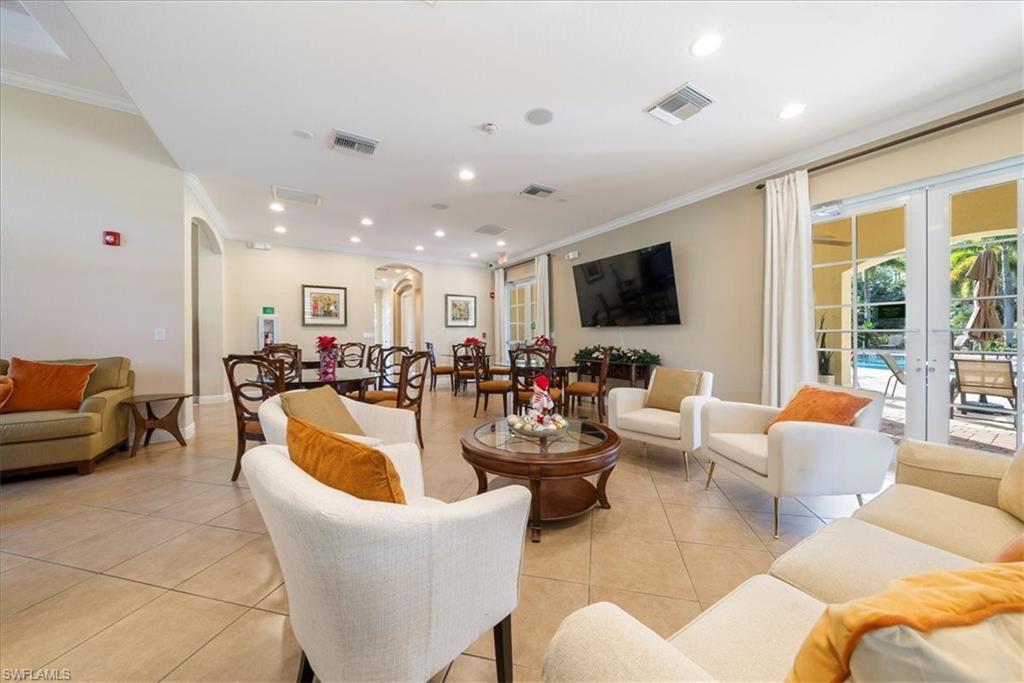 FIRANO AT NAPLES - Residential