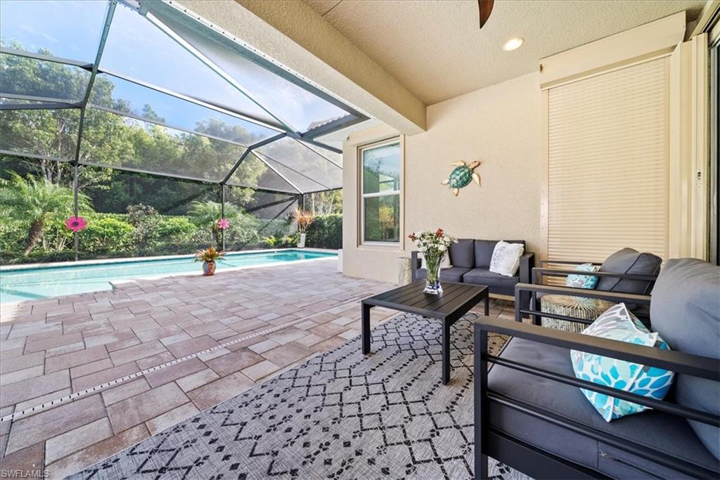 FIRANO AT NAPLES - Residential