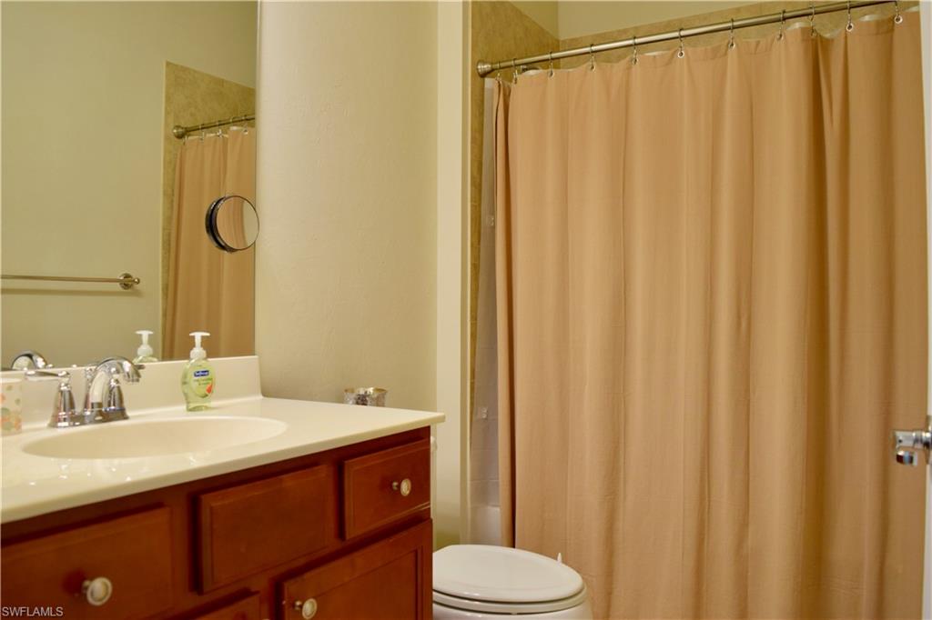 VERONA WALK - Residential Lease