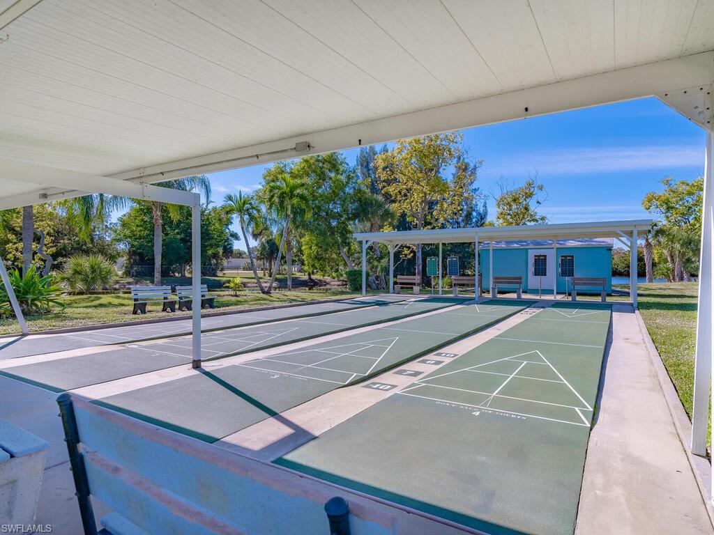 WEST WIND ESTATES - Residential