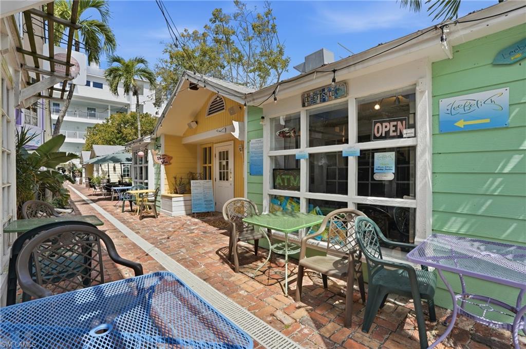 OLDE MARCO INN - Residential