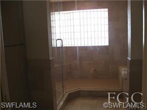 RIVERS CONDO - Residential