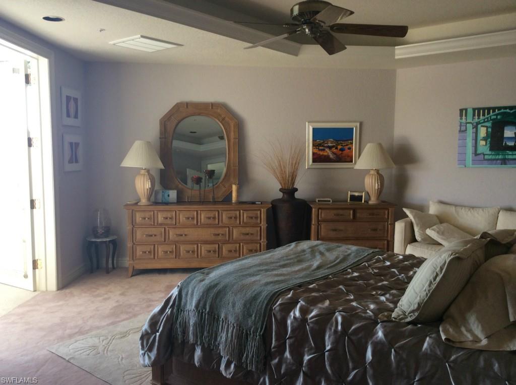 RIVERS CONDO - Residential