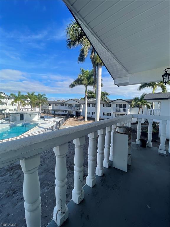 WINDSOR WEST - Residential