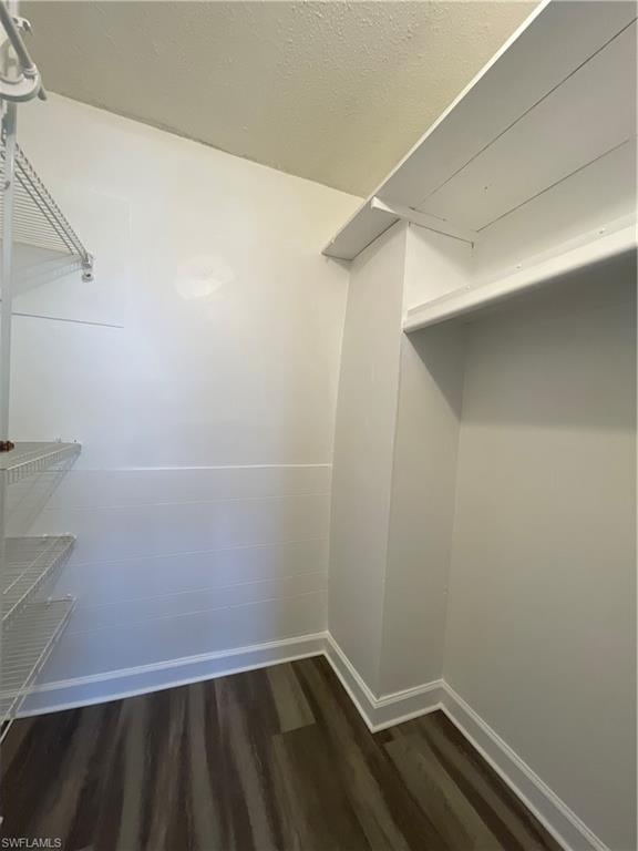 WINDSOR WEST - Residential