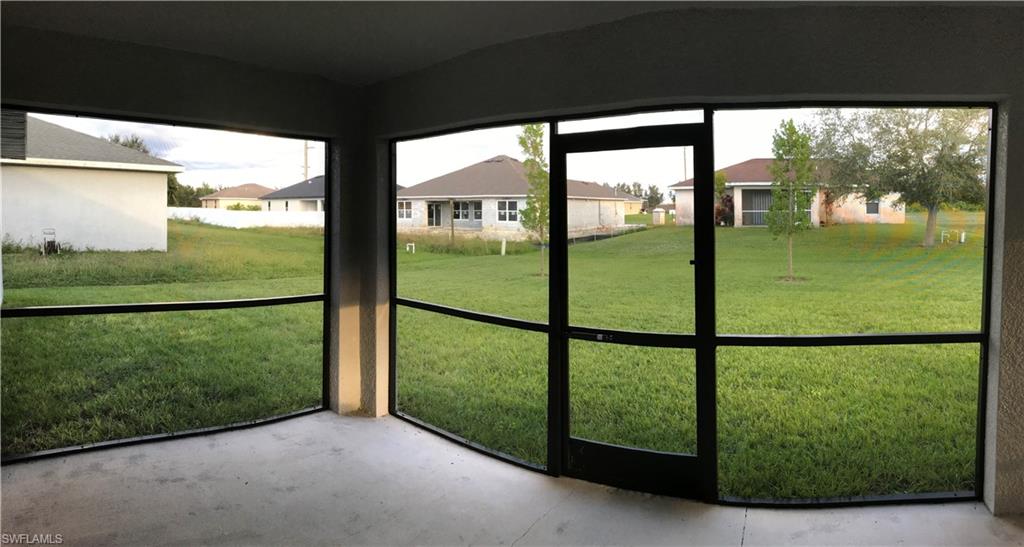CAPE CORAL - Residential