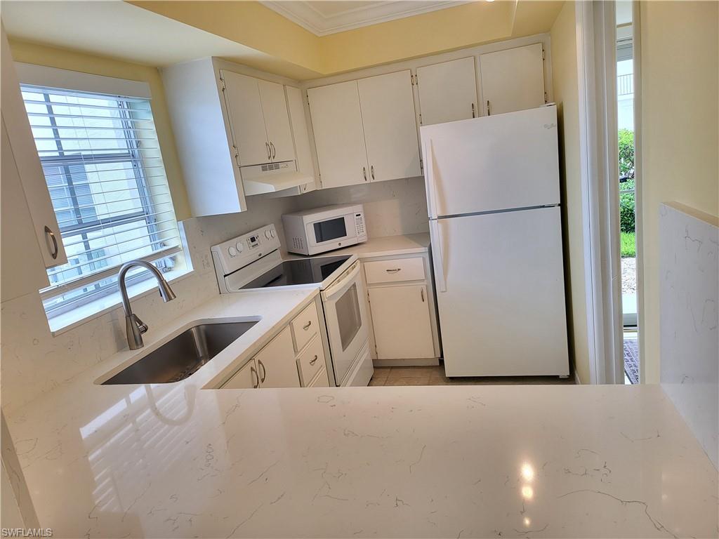 5 High Point CIR W 104