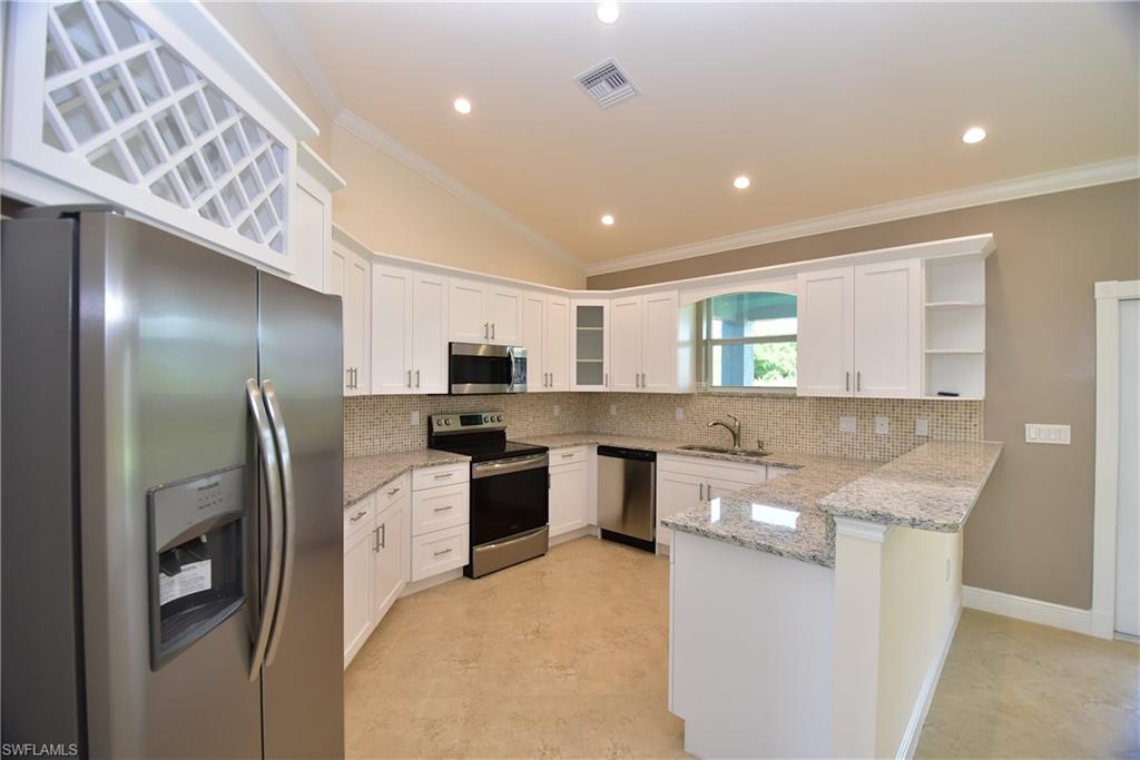 GOLDEN GATE ESTATES - Residential