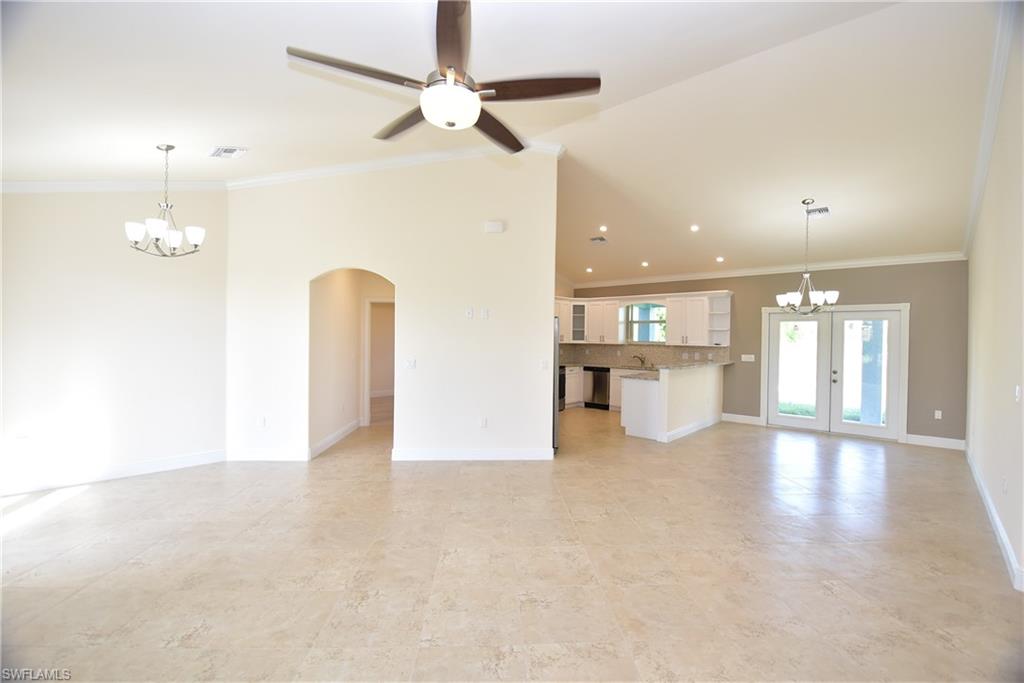 GOLDEN GATE ESTATES - Residential