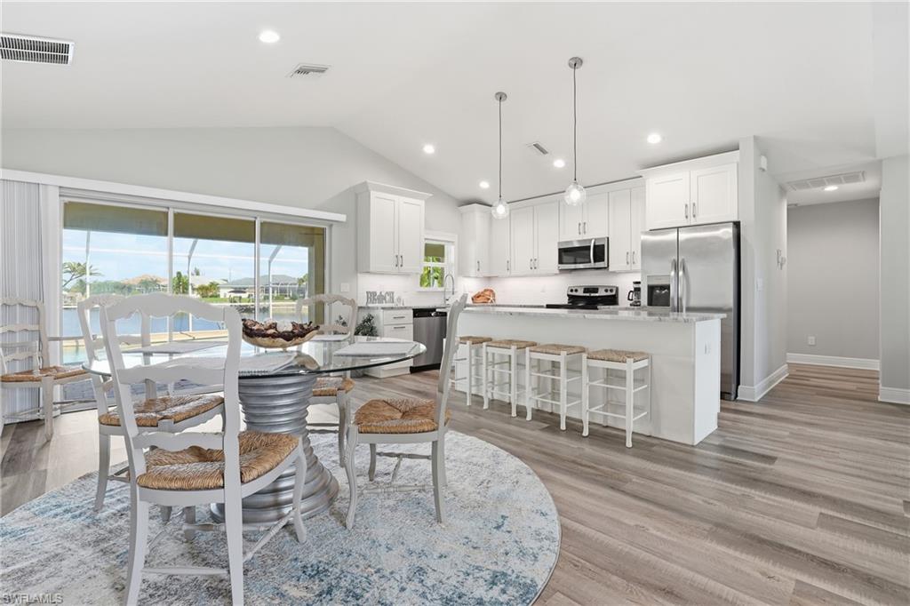 CAPE CORAL - Residential Lease