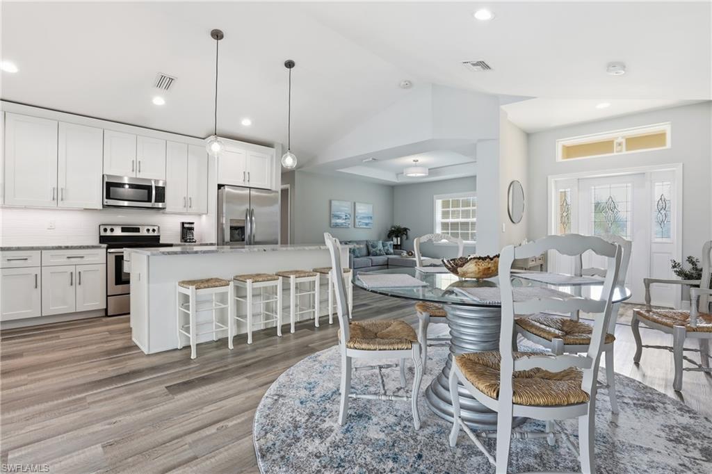 CAPE CORAL - Residential Lease