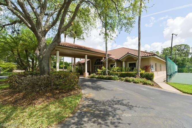 CASA DEL LAGO - Residential