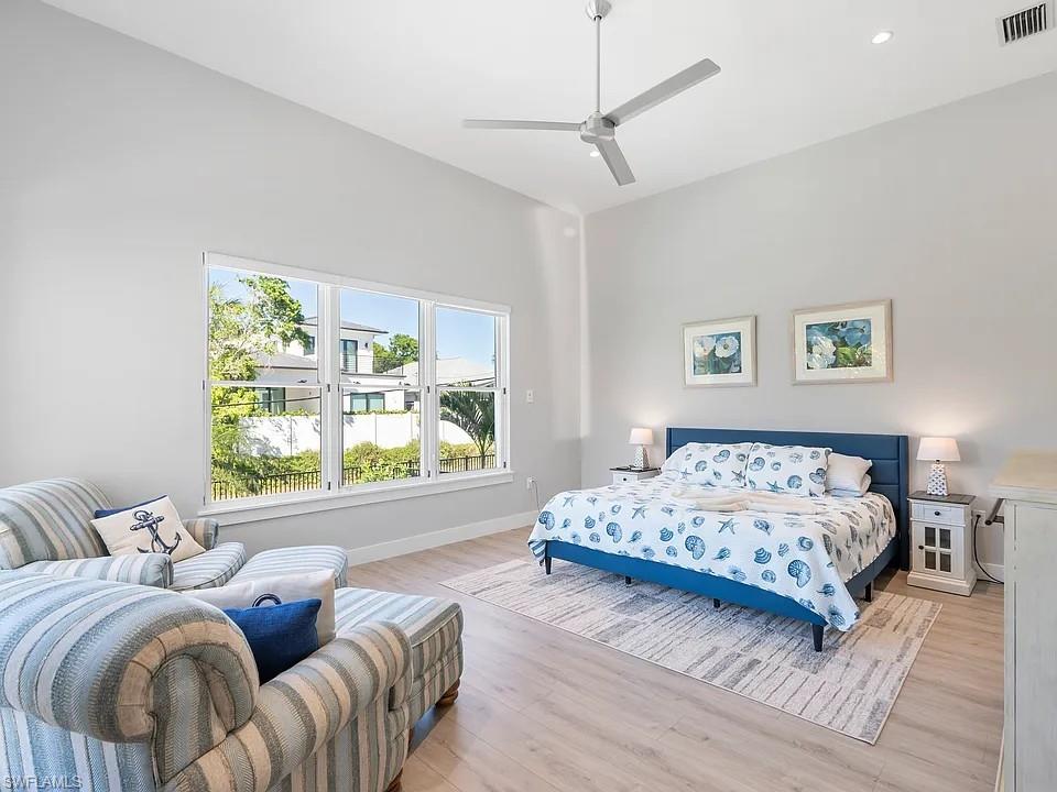 NAPLES PARK - Residential