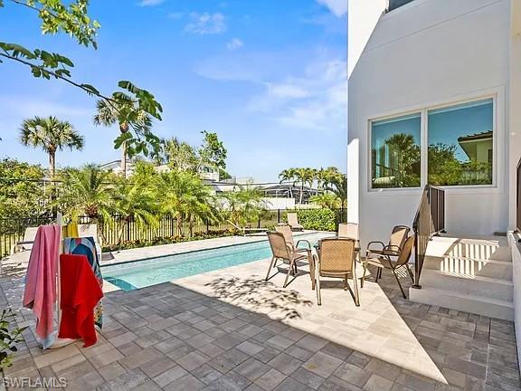 NAPLES PARK - Residential