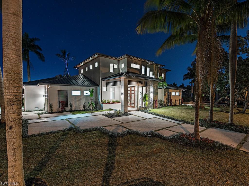 ROYAL HARBOR - Residential