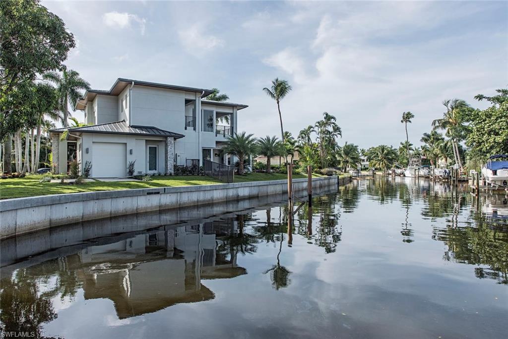 ROYAL HARBOR - Residential