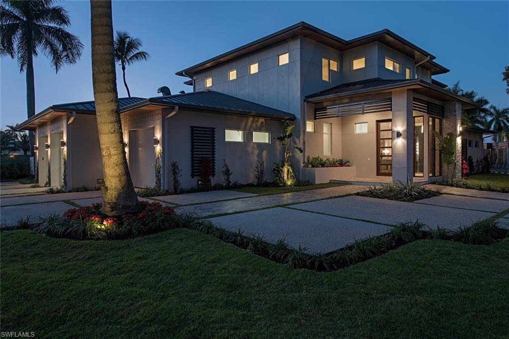 ROYAL HARBOR - Residential