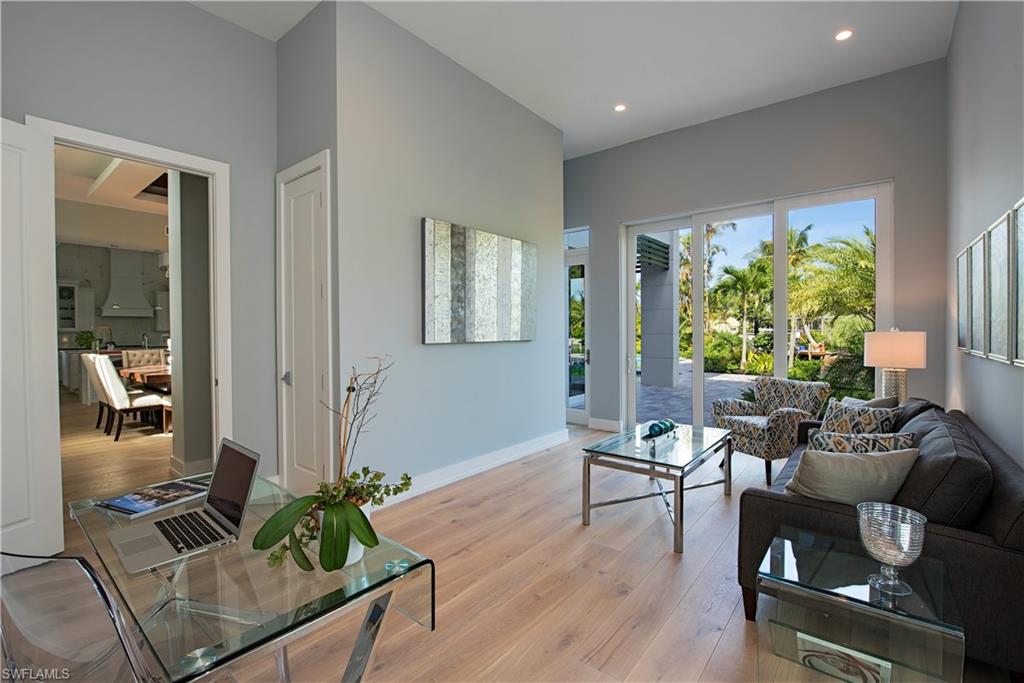 ROYAL HARBOR - Residential