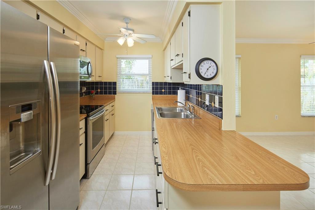 IMPERIAL SHORES - Residential