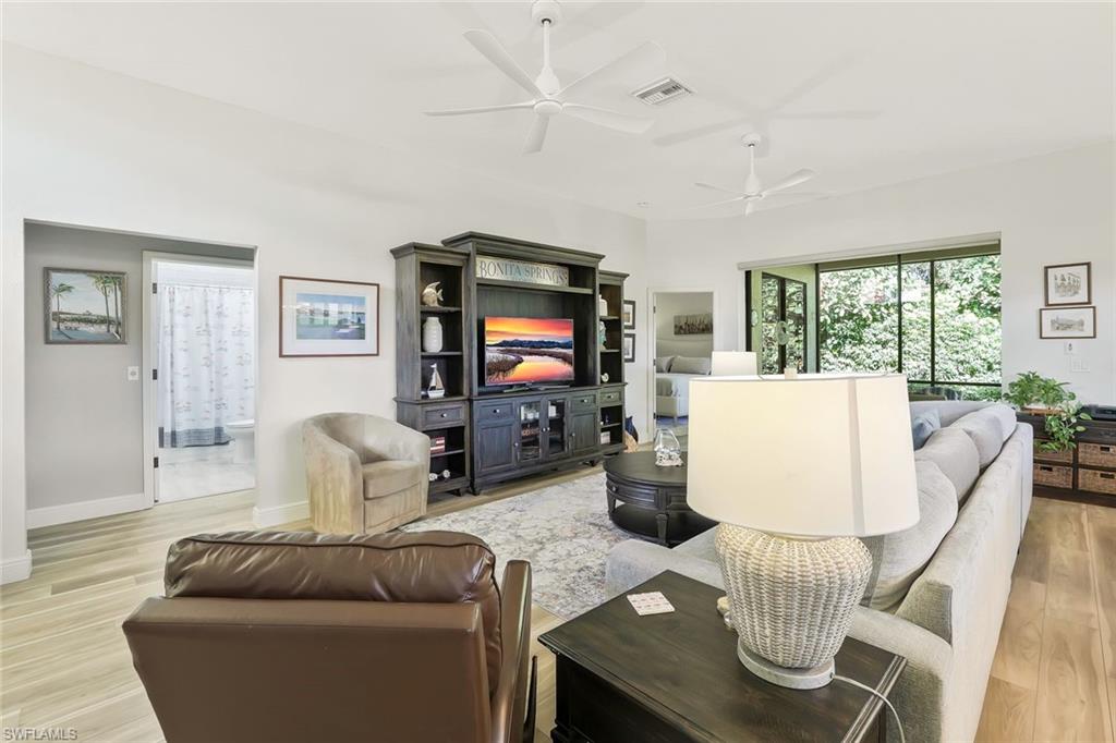 HUNTERS RIDGE - Residential