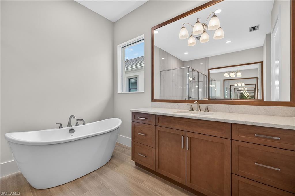 CAYMAS - Residential Lease