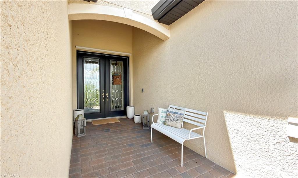 PORTICO - Residential