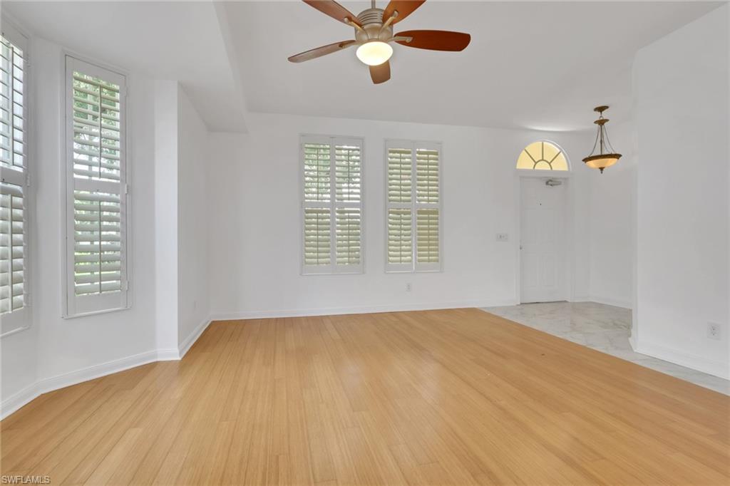 6284 Towncenter CIR