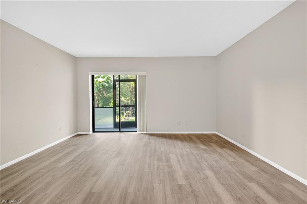 VILLAGES - Residential