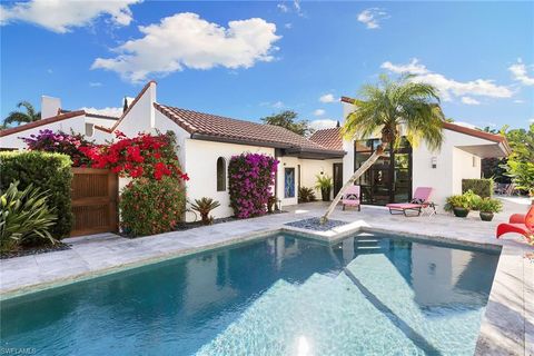 Photo of 544 Tierra Mar LN E #12, NAPLES, FL 34108 (MLS # 225084941)