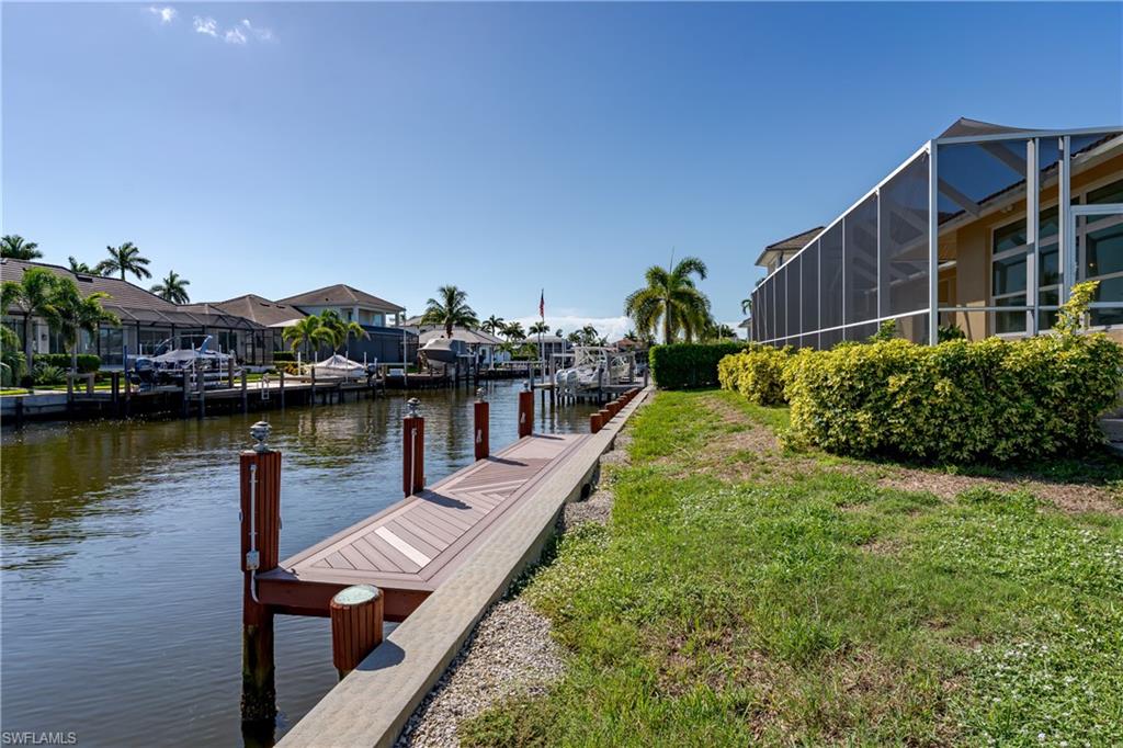 MARCO BEACH - Residential