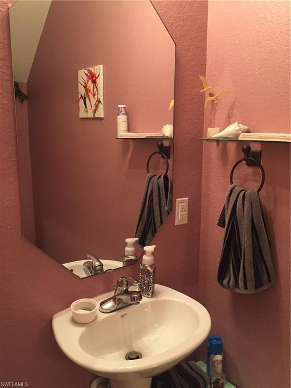 REFLECTION ISLES - Residential