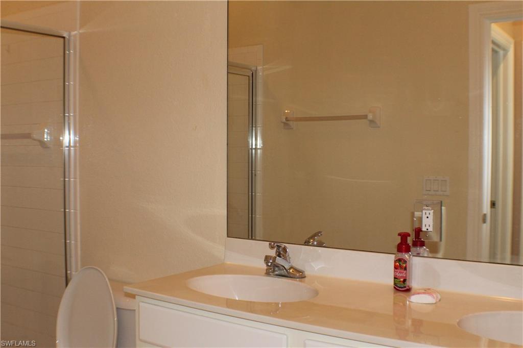 REFLECTION ISLES - Residential