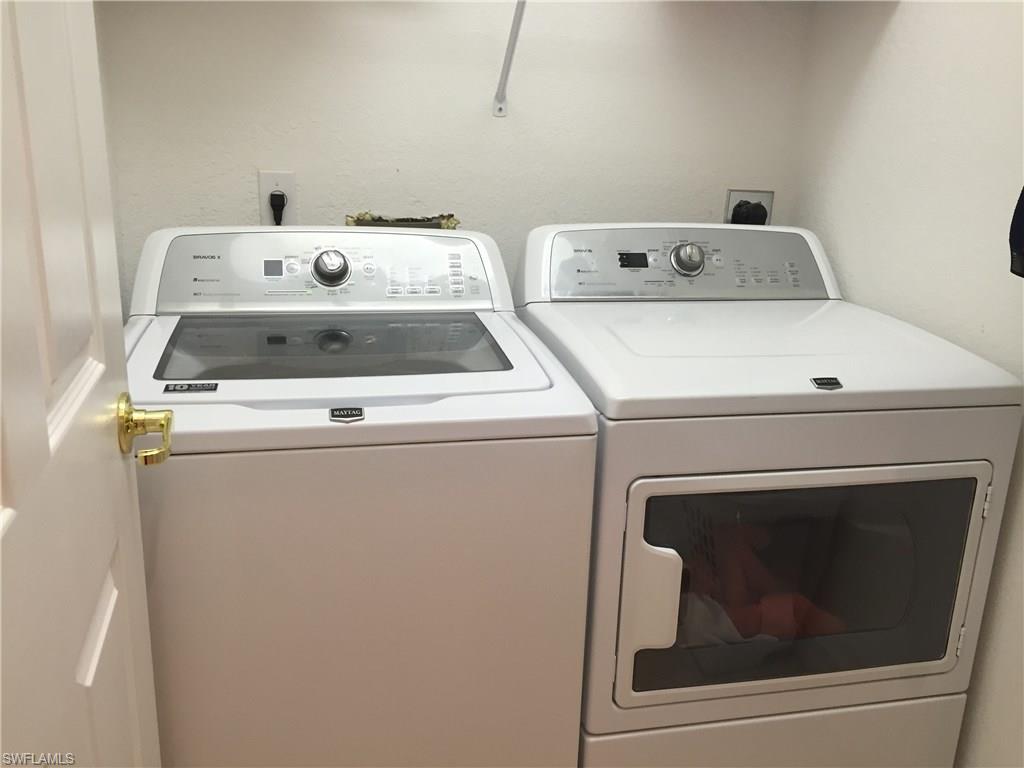 REFLECTION ISLES - Residential