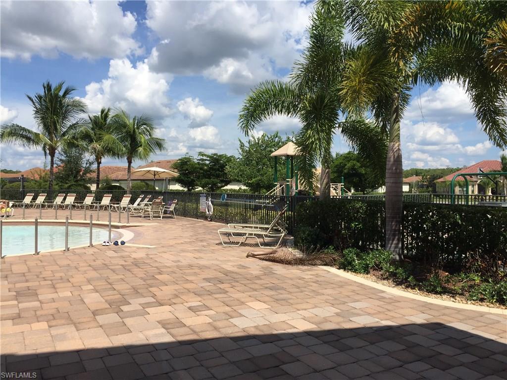 REFLECTION ISLES - Residential