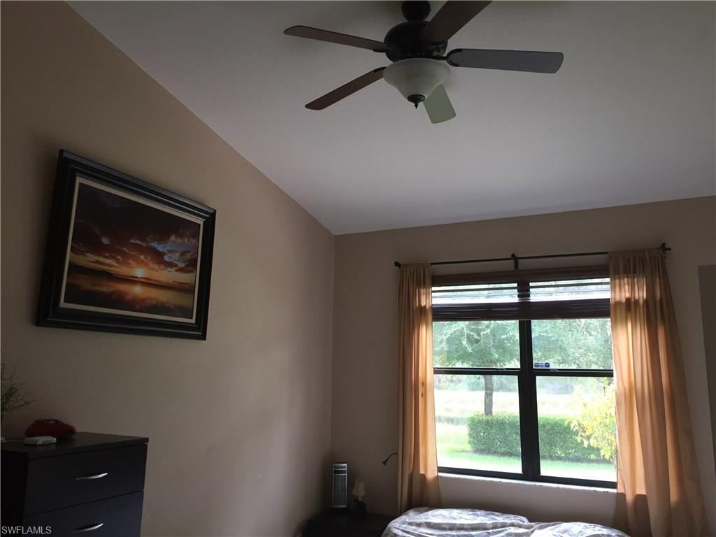 REFLECTION ISLES - Residential